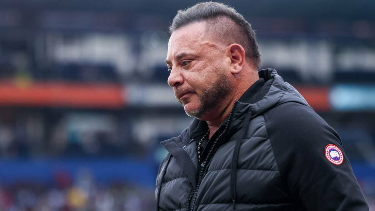 Antonio Mohamed ve increíble que Liga MX arranque con Mundial en juego