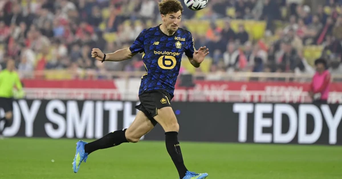 "Je touche un truc et ça rentre" : Thomas Meunier revient sur le but contre son camp qu'il a provoqué