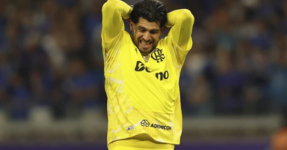Rossi vira alvo em Cruzeiro x Flamengo: 'Sem confiança'