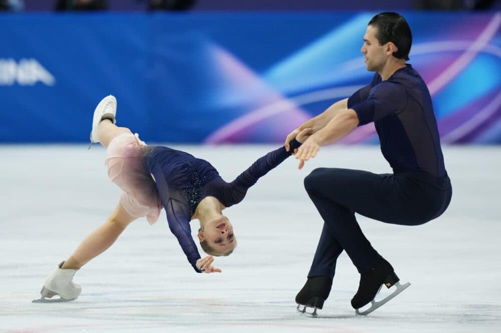 Pattinaggio artistico: Hase-Volodin battono Metelkina-Berulava di un soffio nello short ai Mondiali. Ok Caladara-Maglio